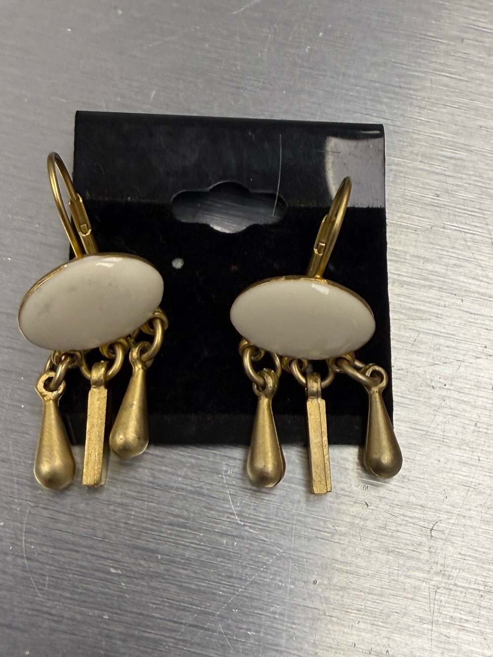 Vintage 1980s Signed   Don-Lin Etruscan Dangle Pierced Earrings